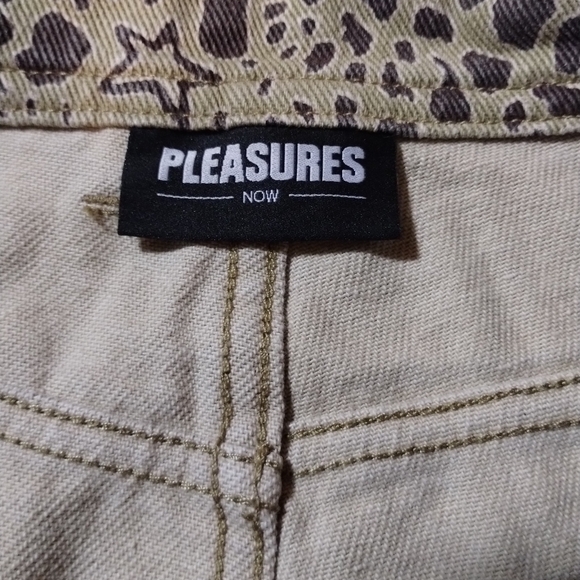 Pleasures  Wisdom Leopard Print Skull Pants Men's Size 30 . - Picture 6 of 8